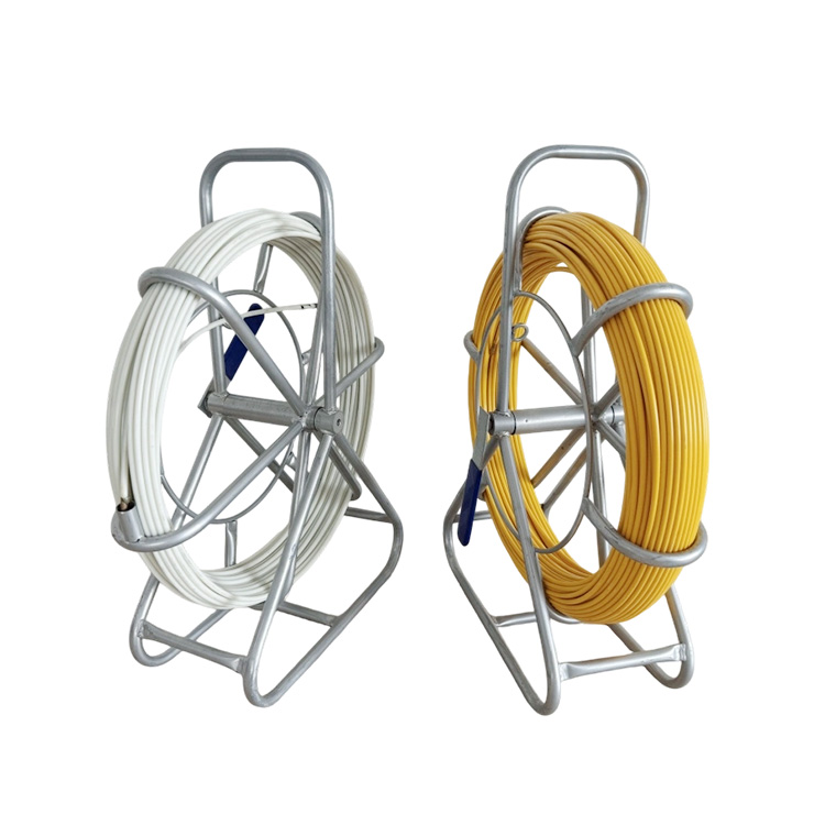 Fiberglass duct rodder